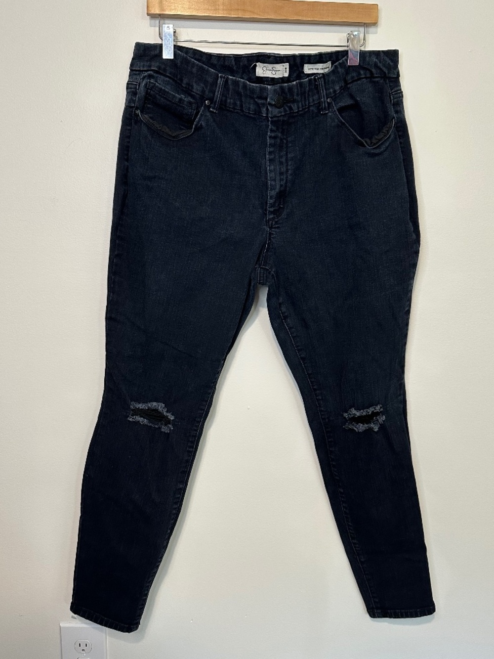 Jessica Simpson Curvy High Rise Skinny Jeans 20W